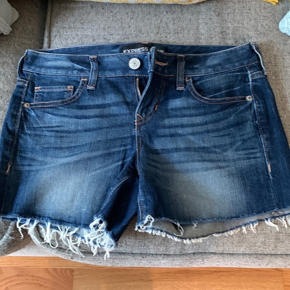 Express size 0 Jean shorts like new